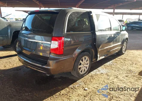 2016 Chrysler Town & Country Touring from USA, damaged, VIN 2C4RC1BG2GR165613